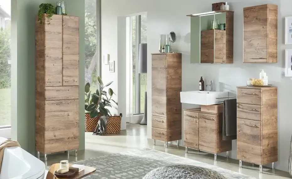 Bad-Wandschrank Friesach