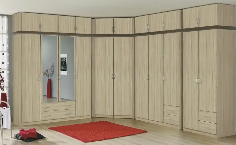 Eckschrank Case