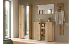 Garderobenschrank