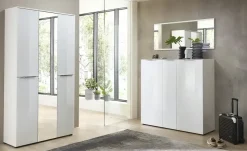 Garderobenschrank