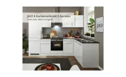 Küchenzeile mit E-Geräten