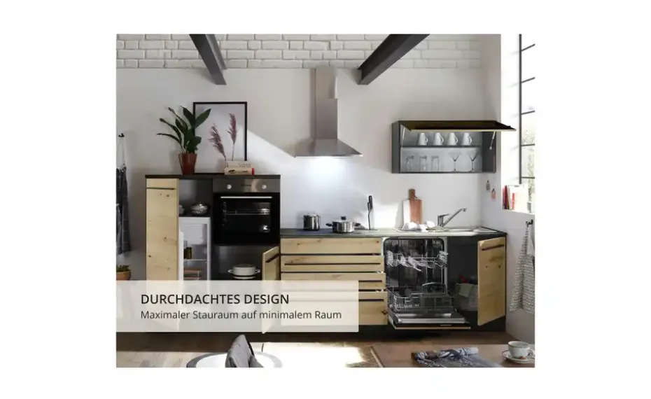 Küchenzeile mit E-Geräten