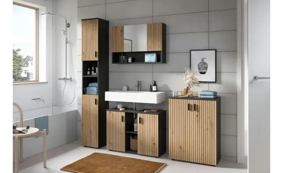 Spiegelschrank